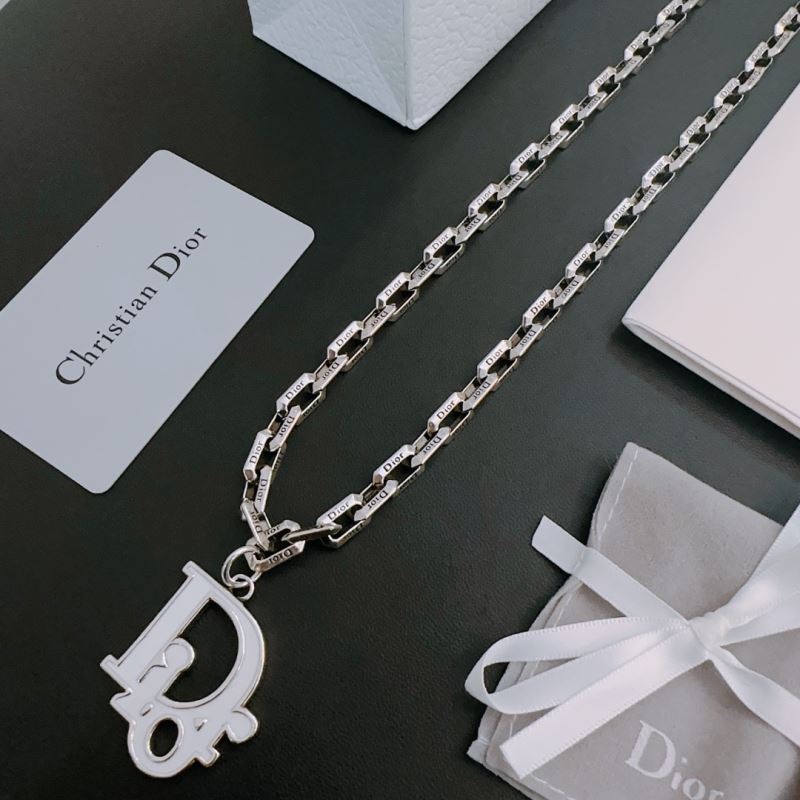 chr1st1an D10r necklaces